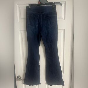 Woman’s Tinseltown size M Stretch Pull On Jeans
